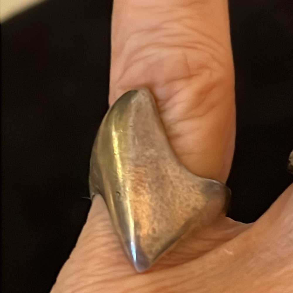 Ladies silver Boho abstract ring size 6